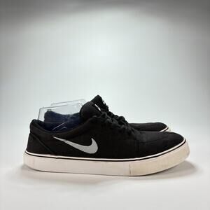Nike SB Satire Black White Low Top Skateboarding Shoes 555380-001 Men's Size 9.5